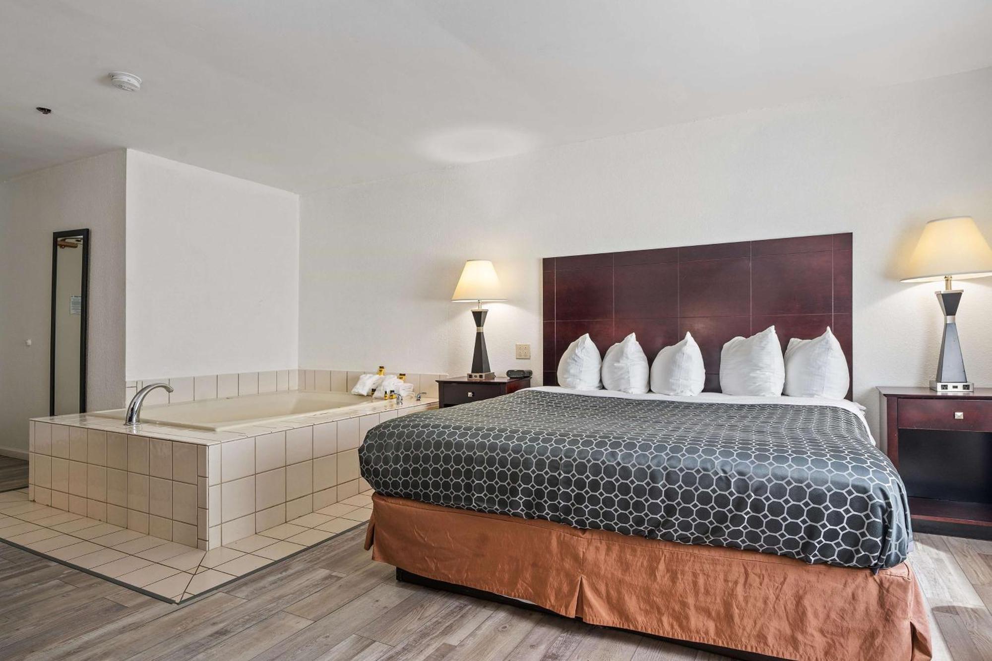 אוקברוק טראס Best Western Oakbrook Inn מראה חיצוני תמונה